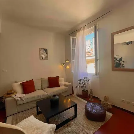Mai Homes - L'artiste Apartment Marseille